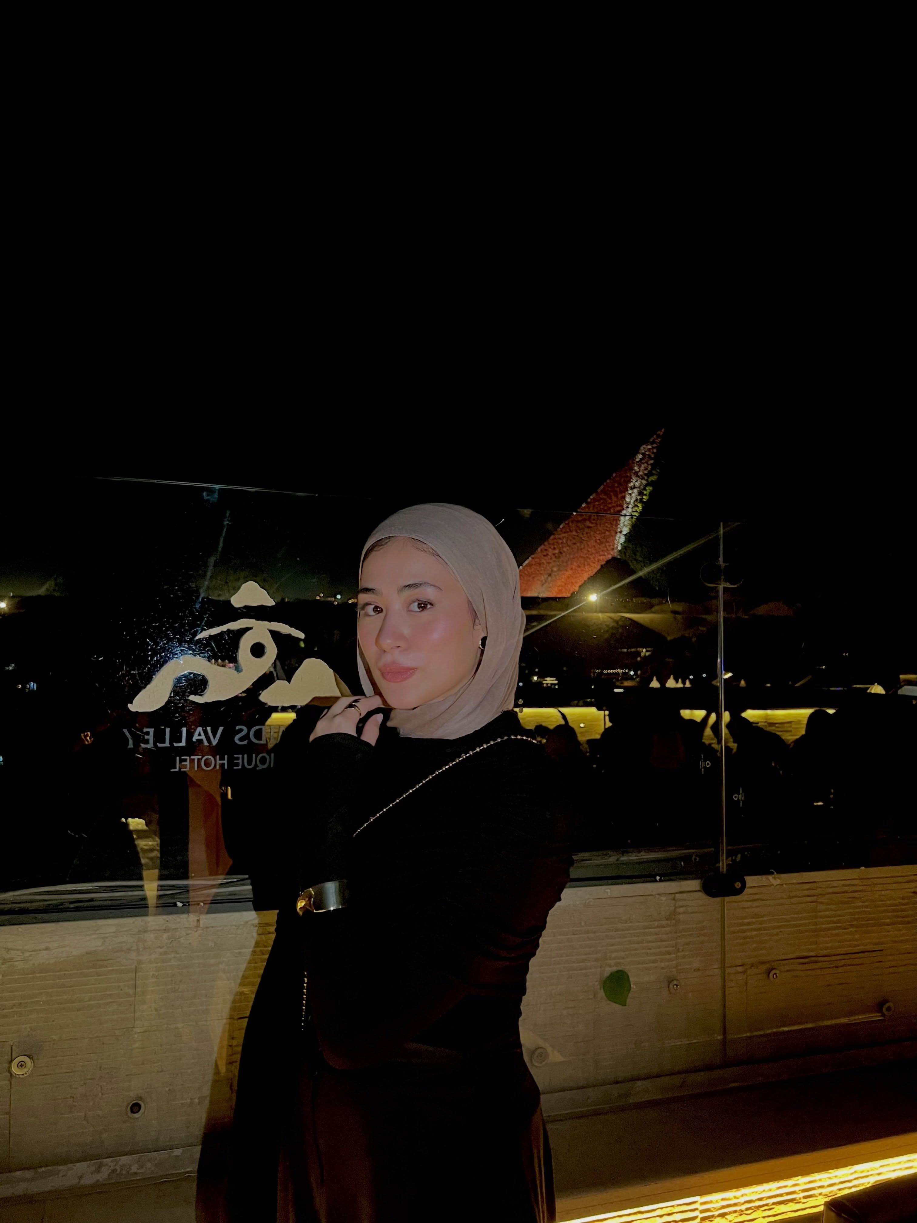 فريال