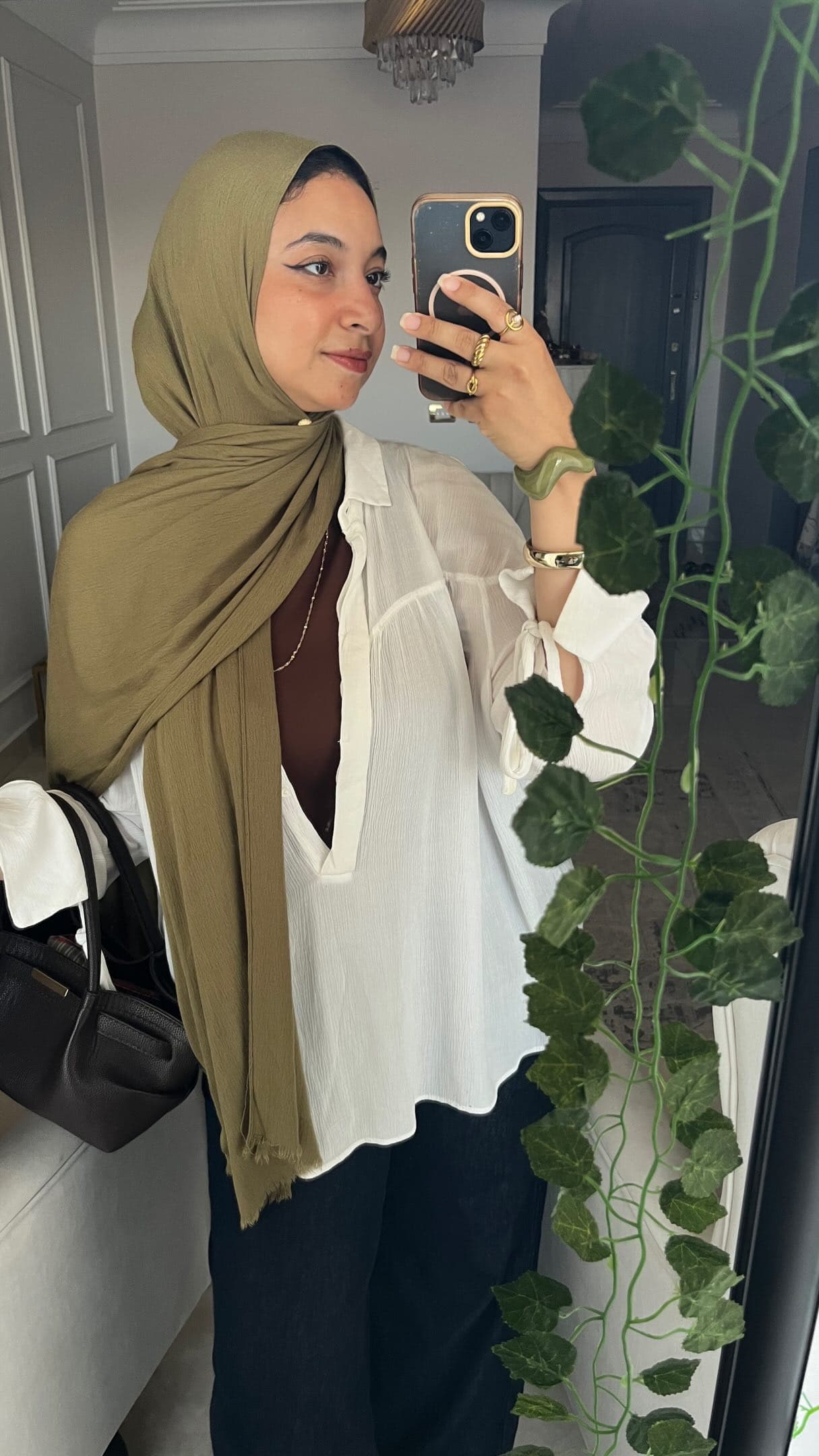 مي عطا الله