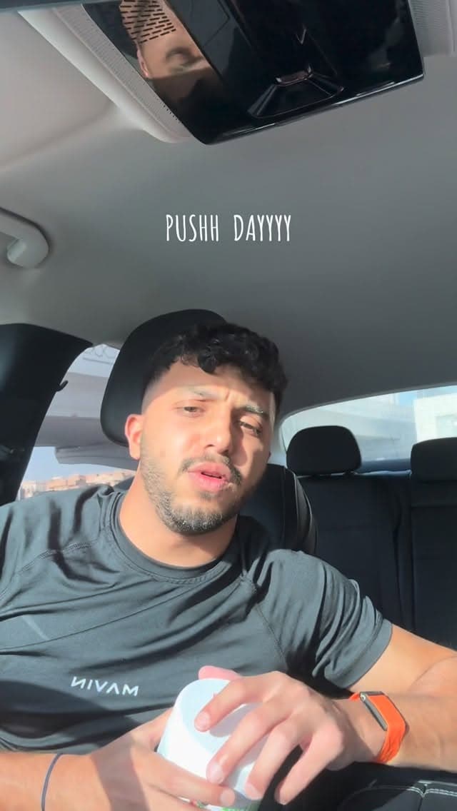 سيف طارق