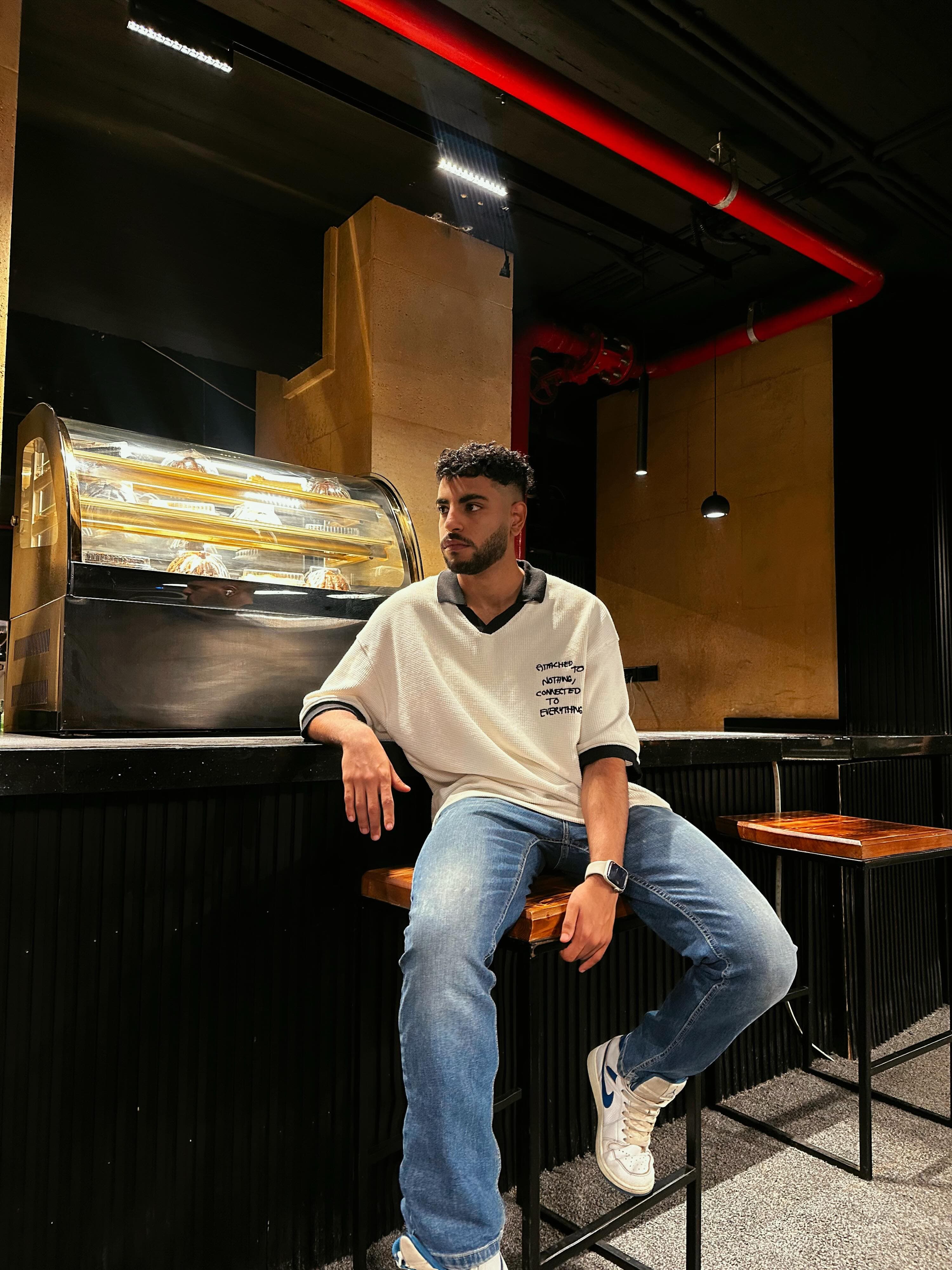آدم أبو زيد